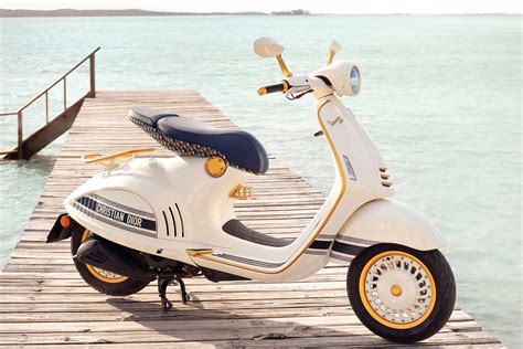 vespa 946 dior precio|Vespa 946 pdf.